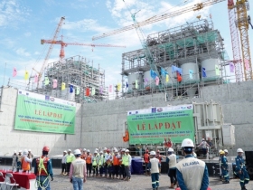 LẮP ĐẶT MÁY BIẾN ÁP CHÍNH CỦA TỔ MÁY SỐ 1 - NHÀ MÁY NHIỆT ĐIỆN SÔNG HẬU 1