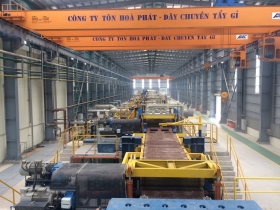 LILAMA 18 ĐẢM BẢO TIẾN ĐỘ TRÊN CÔNG TRƯỜNG DỰ ÁN NM TÔN MẠ MÀU HÒA PHÁT